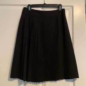 Theory pleated black skirt